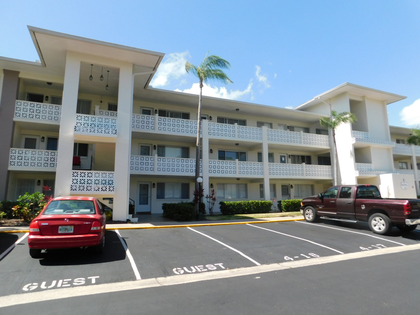 1235 Highland Ave S. 4-308